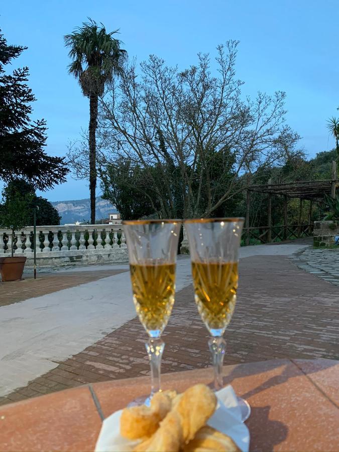 Sunrise Luxury Experience Bed and Breakfast Piano di Sorrento Buitenkant foto